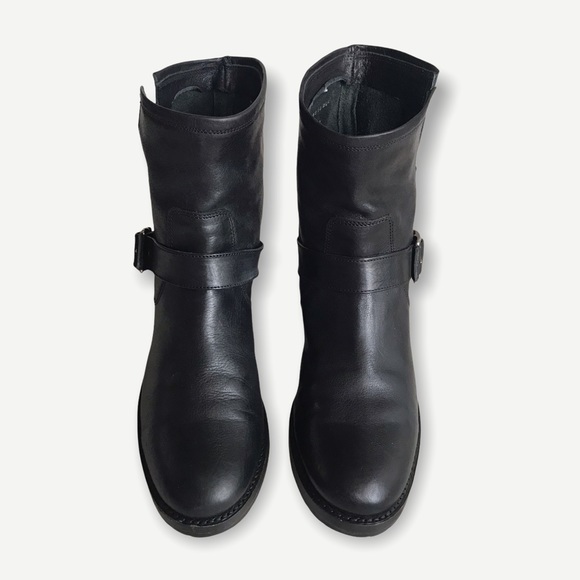 Frye Veronica Pull On Black Leather Short Booties - Picture 10 of 16